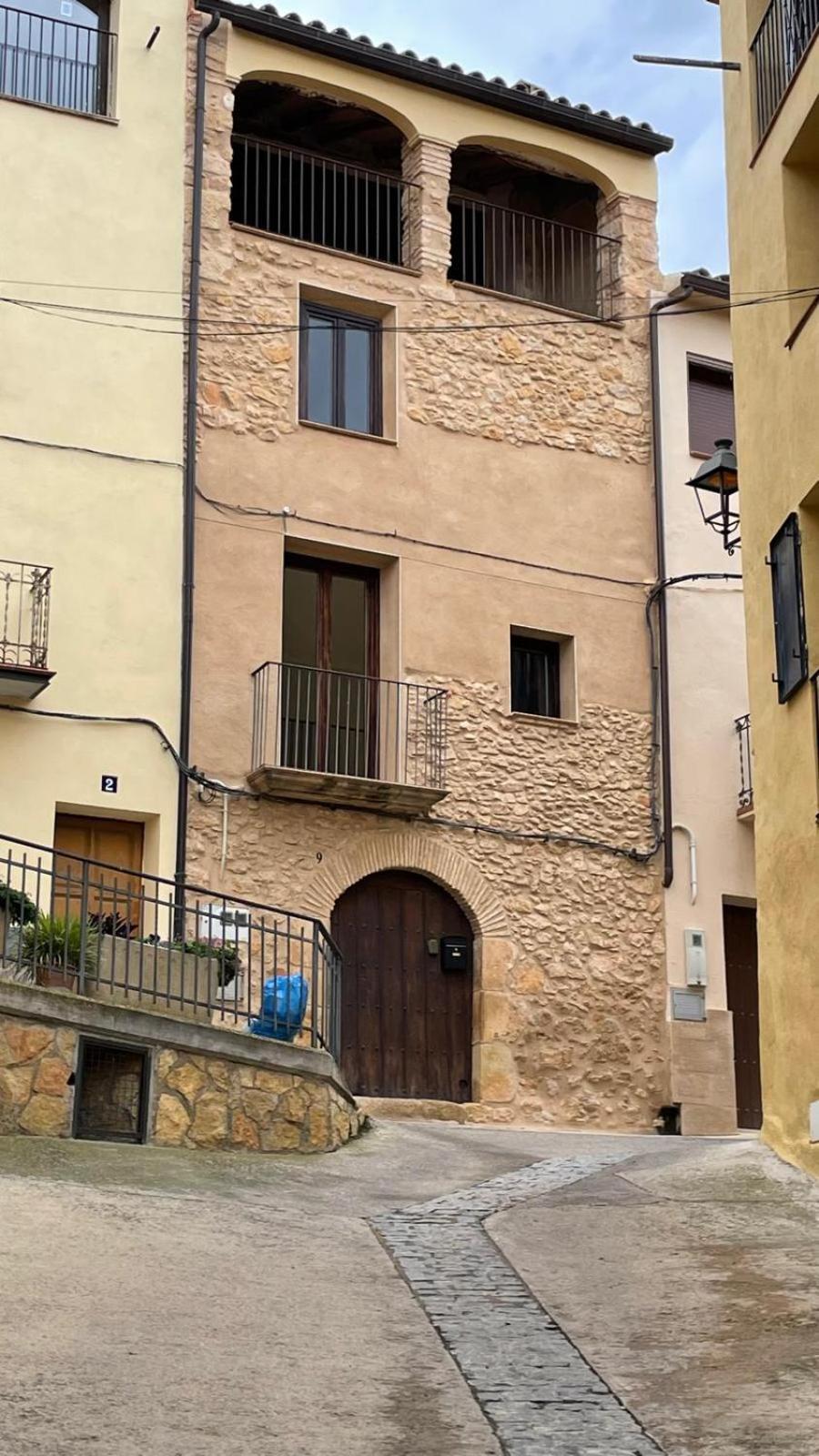 Maison De Village Proche De Margalef Hébergement de vacances Bisbal de Falset
